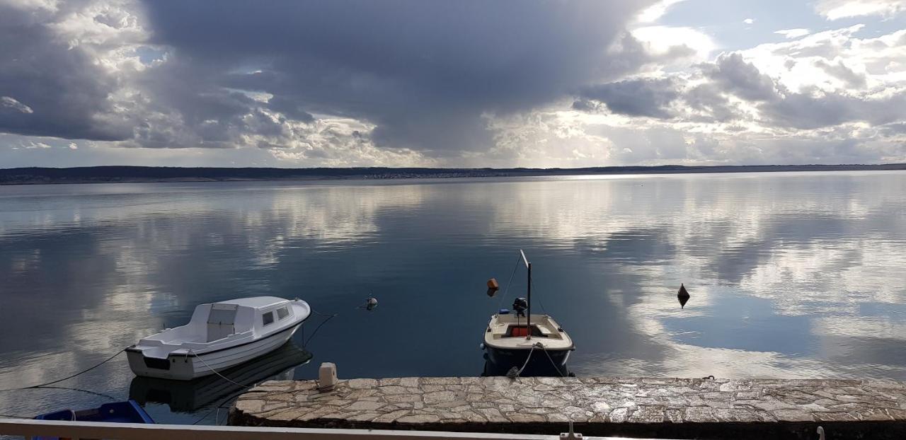 Villa Kuca Za Odmor Jelena Starigrad Paklenica Exterior foto